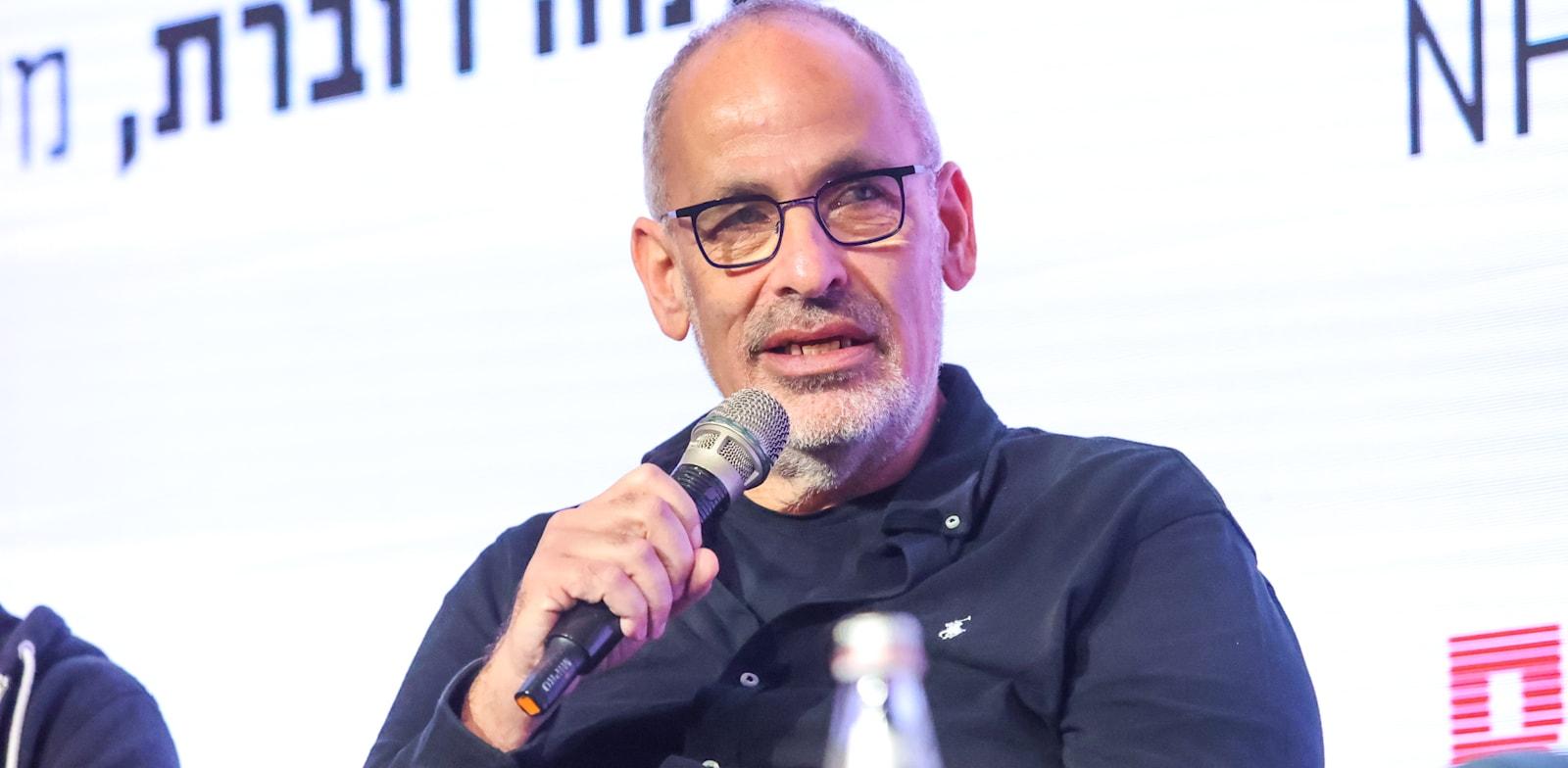 שלמה דוברת, מייסד ושותף כללי, ויולה / צילום: שלומי יוסף