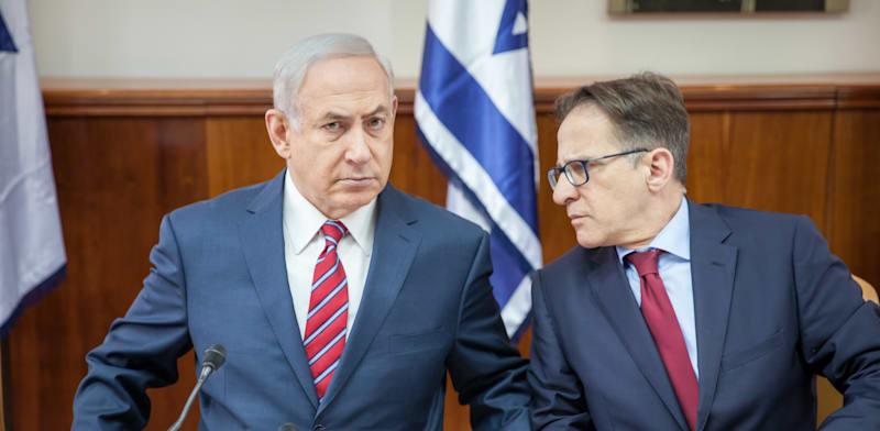 צחי ברוורמן ובנימין נתניהו / צילום: אמיל סלמן-הארץ