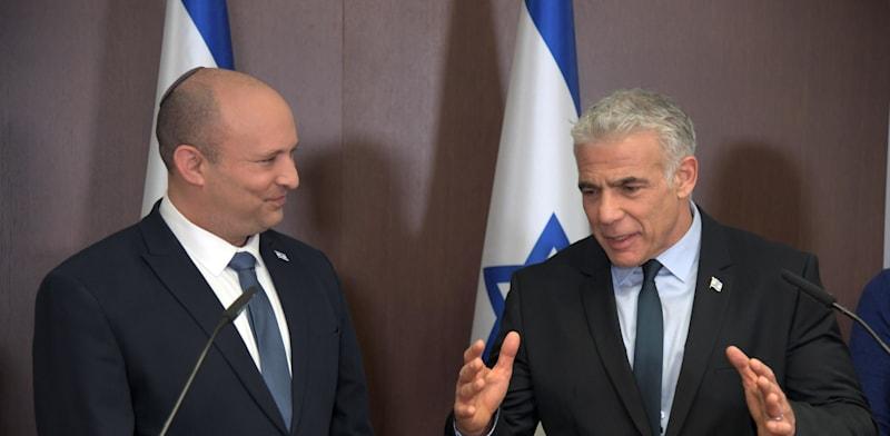 יאיר לפיד ונפתלי בנט / צילום: חיים צח, לע''מ