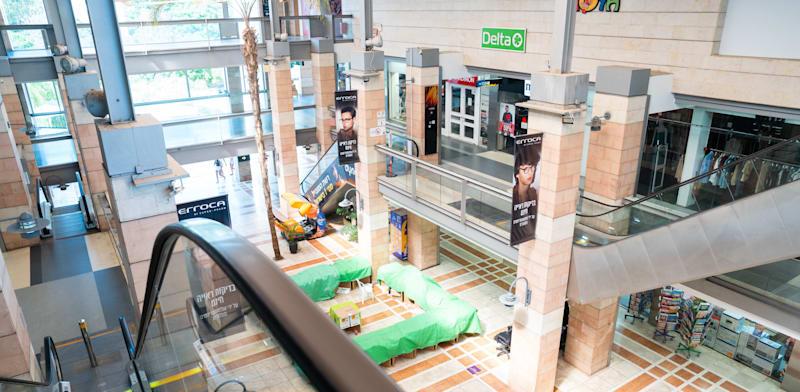 קניון ערים כפר סבא / צילום: רמי זרנגר