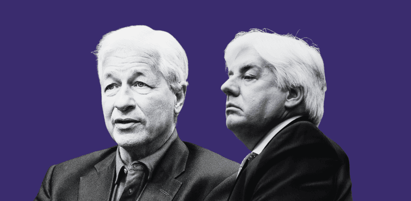 מימין: מנכ''ל AIG לשעבר מרטין סאליבן וג'יימי דיימון, מנכ''ל בנק ההשקעות ג'יי.פי מורגן / צילום: Reuters, Larry Downing, Mikala Compton/American-Statesma