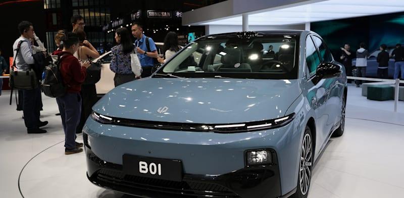 רכב B01 של LeapMotor בתערוכה בשנחאי / צילום: Reuters, Go Nakamura רכב B01 של LeapMotor בתערוכה בשנחאי / צילום: Reuters, Go Nakamura