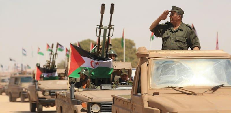 מצעד של קבוצת פוליסריו, התנועה לשחרור סהרה המערבית / צילום: ap, Guidoum Fateh מצעד של קבוצת פוליסריו, התנועה לשחרור סהרה המערבית / צילום: ap, Guidoum Fateh