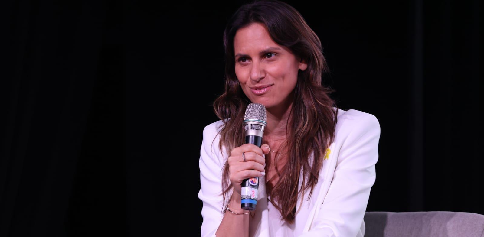 רינת זילברשטיין, סגנית נשיא ומנכ''לית מרכז המו''פ של AT&T בישראל, בכנס TECH IL / צילום: כדיה לוי רינת זילברשטיין, סגנית נשיא ומנכ''לית מרכז המו''פ של AT&T בישראל, בכנס TECH IL / צילום: כדיה לוי