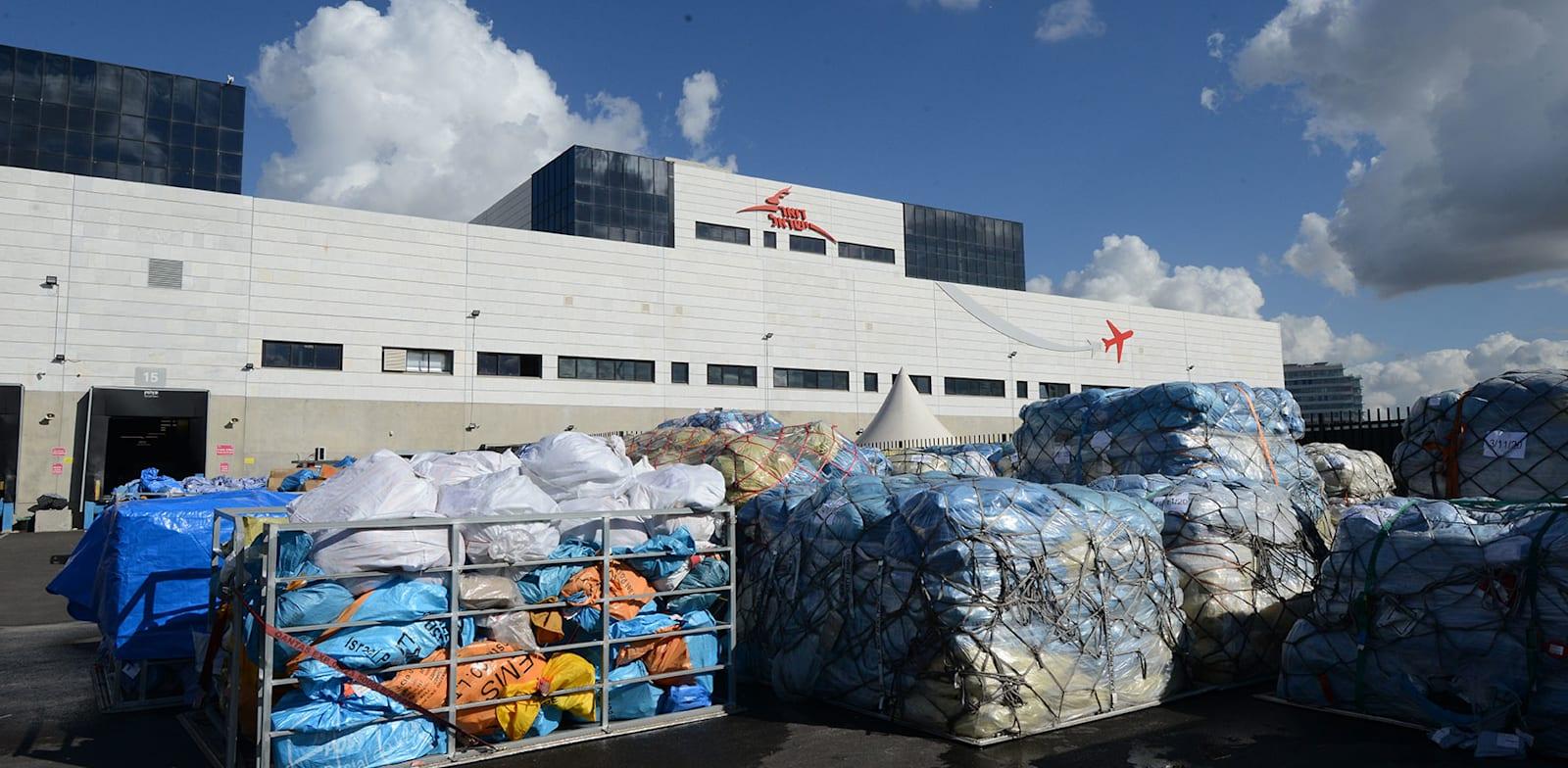 דואר ישראל - שירות מיון ארצי / צילום: איל יצהר דואר ישראל - שירות מיון ארצי / צילום: איל יצהר