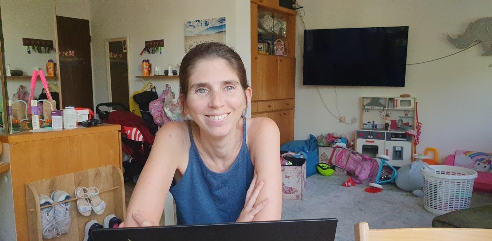 סיון אלפי. "הרגשתי שפג תוקפי בשוק העבודה" / צילום: תמונה פרטית סיון אלפי. "הרגשתי שפג תוקפי בשוק העבודה" / צילום: תמונה פרטית