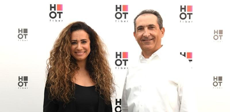 פטריק דרהי, בעלי הוט, והמנכ''לית טל גרנות-גולדשטיין / צילום: יח''צ יוסי זליגר פטריק דרהי, בעלי הוט, והמנכ''לית טל גרנות-גולדשטיין / צילום: יח''צ יוסי זליגר