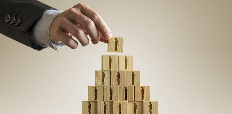 תרמית פירמידה / צילום: Shutterstock, Gajus תרמית פירמידה / צילום: Shutterstock, Gajus