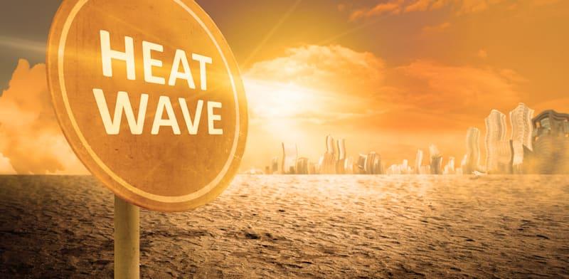 חשיפה ממושכת לחום עלולה להאיץ תהליכי הזדקנות / צילום: Shutterstock, leolintang חשיפה ממושכת לחום עלולה להאיץ תהליכי הזדקנות / צילום: Shutterstock, leolintang