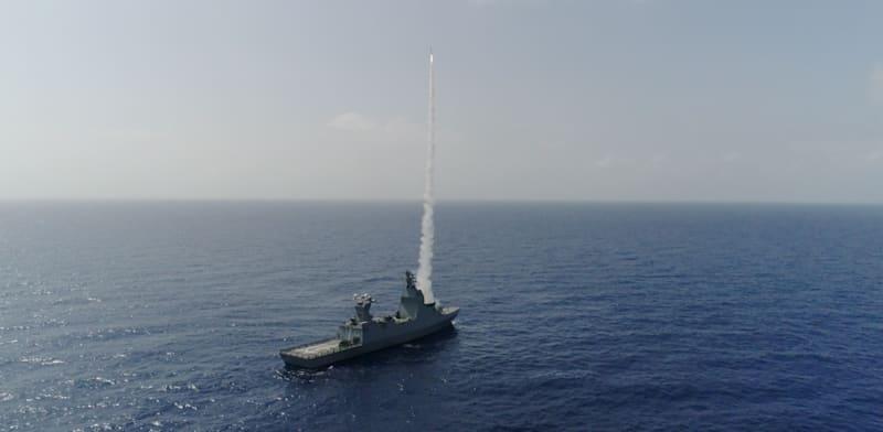 ''כיפת מגן'' בספינות סער 6 שמבוססת על מערכת ''כיפת ברזל'' ומשולבת במערך הארצי להגנה אווירית / צילום: דוברות משרד הביטחון ''כיפת מגן'' בספינות סער 6 שמבוססת על מערכת ''כיפת ברזל'' ומשולבת במערך הארצי להגנה אווירית / צילום: דוברות משרד הביטחון