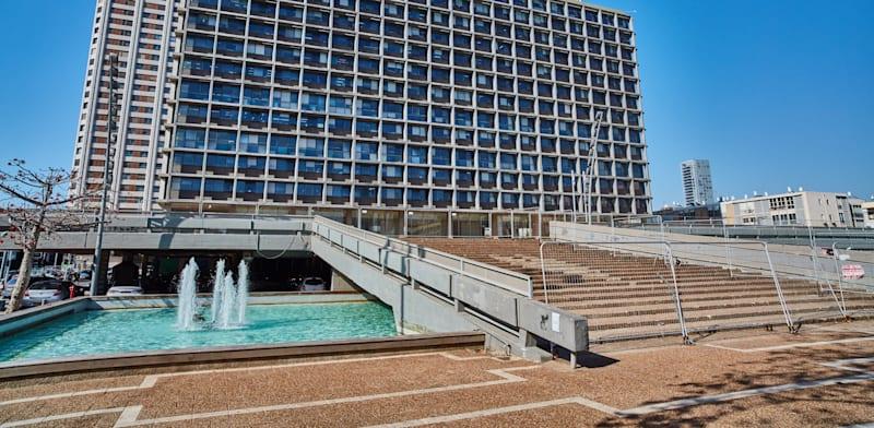 בניין עיריית תל אביב / צילום: Shutterstock בניין עיריית תל אביב / צילום: Shutterstock