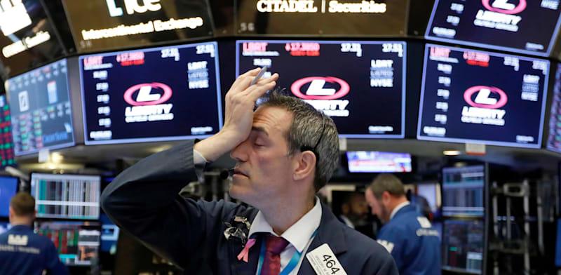 בשוק חוששים שוול סטריט בדרך לירידות / צילום: ap, Richard Drew בשוק חוששים שוול סטריט בדרך לירידות / צילום: ap, Richard Drew