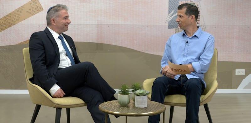 דני חחיאשוילי, המפקח על הבנקים, בשיחה עם דרור מרמור, גלובס / צילום: גו לייב דני חחיאשוילי, המפקח על הבנקים, בשיחה עם דרור מרמור, גלובס / צילום: גו לייב