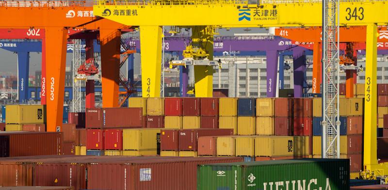 נמל טיינג'ין בסין / צילום: ap, Mark Schiefelbein נמל טיינג'ין בסין / צילום: ap, Mark Schiefelbein