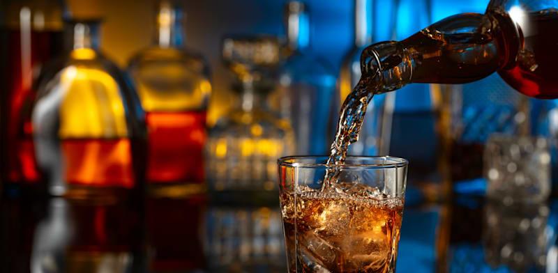 גם שתייה מתונה של אלכוהול יכולה לגרום לסרטן / צילום: Shutterstock גם שתייה מתונה של אלכוהול יכולה לגרום לסרטן / צילום: Shutterstock