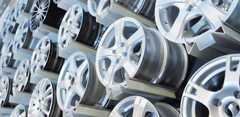 גלגלים ממתכת הכוללת אלומיניום / צילום: Shutterstock גלגלים ממתכת הכוללת אלומיניום / צילום: Shutterstock
