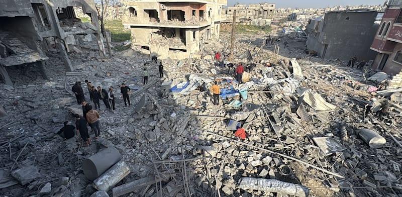 הריסות בשג'אעיה, הבוקר / צילום: Reuters, Anadolu הריסות בשג'אעיה, הבוקר / צילום: Reuters, Anadolu