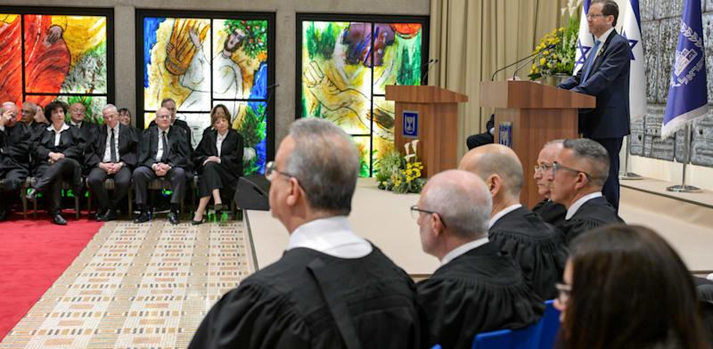 טקס השבעת 35 שופטים, בהם המשנה לנשיא העליון נעם סולברג / צילום: מעיין טואף - לע"מ טקס השבעת 35 שופטים, בהם המשנה לנשיא העליון נעם סולברג / צילום: מעיין טואף - לע"מ