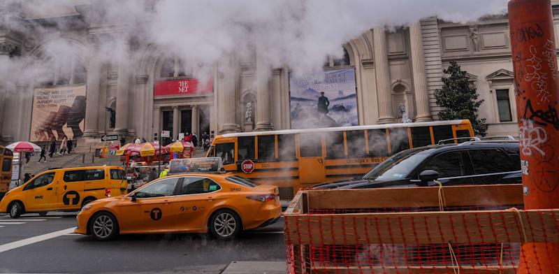 מוזיאון המט בעת הצגת התערוכה ''קספר דיוויד פרידריך: נשמת הטבע'' בחודש שעבר. פועלים לחקר האמת / צילום: Reuters, Anadolu מוזיאון המט בעת הצגת התערוכה ''קספר דיוויד פרידריך: נשמת הטבע'' בחודש שעבר. פועלים לחקר האמת / צילום: Reuters, Anadolu