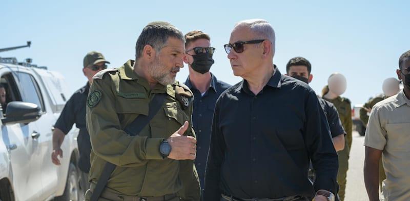 ראש הממשלה בנימין נתניהו עם האלוף דוד זיני / צילום: מעיין טואף, לע"מ ראש הממשלה בנימין נתניהו עם האלוף דוד זיני / צילום: מעיין טואף, לע"מ