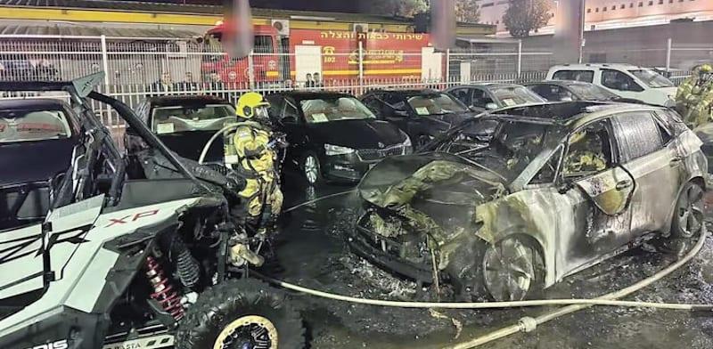 שריפת מכוניות במסגרת פרוטקשן / צילום: כב''ה צפון שריפת מכוניות במסגרת פרוטקשן / צילום: כב''ה צפון