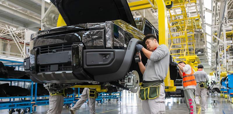 מפעל של יצרנית הרכב צ'רי בווהו, סין / צילום: Reuters, Xiao Benxiang/VCG מפעל של יצרנית הרכב צ'רי בווהו, סין / צילום: Reuters, Xiao Benxiang/VCG