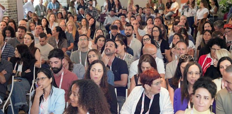 באי הכנס / צילום: תמר מצפי באי הכנס / צילום: תמר מצפי
