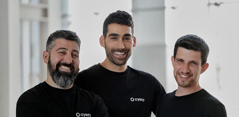 מייסדי סייארה. מימין: יונתן איתי, מייסד-שותף וסמנכ''ל מחקר ופיתוח, תמר בר-אילן, מייסד-שותף ו-CTO, יותם שגב, מייסד-שותף ומנכ''ל החברה / צילום: נטשה זריקר מייסדי סייארה. מימין: יונתן איתי, מייסד-שותף וסמנכ''ל מחקר ופיתוח, תמר בר-אילן, מייסד-שותף ו-CTO, יותם שגב, מייסד-שותף ומנכ''ל החברה / צילום: נטשה זריקר