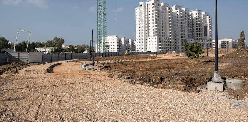 הנדל''ן דחף את האשראי העסקי במשק לשיא של 16 שנה / צילום: Shutterstock הנדל''ן דחף את האשראי העסקי במשק לשיא של 16 שנה / צילום: Shutterstock