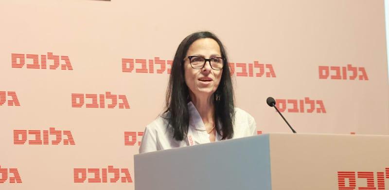 גלית פילוסוף בכנס החברות המשפחתיות / צילום: שלומי יוסף גלית פילוסוף בכנס החברות המשפחתיות / צילום: שלומי יוסף