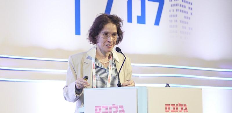 אלונה בר און, מו''ל גלובס בוועידת ישראל לנדל''ן / צילום: כדיה לוי אלונה בר און, מו''ל גלובס בוועידת ישראל לנדל''ן / צילום: כדיה לוי