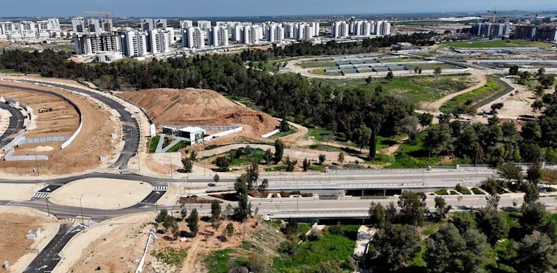 שכונת רמות יורם בנתיבות. ''56 דירות המוצעות להשכרה במקביל'' / צילום: אייל תגר שכונת רמות יורם בנתיבות. ''56 דירות המוצעות להשכרה במקביל'' / צילום: אייל תגר